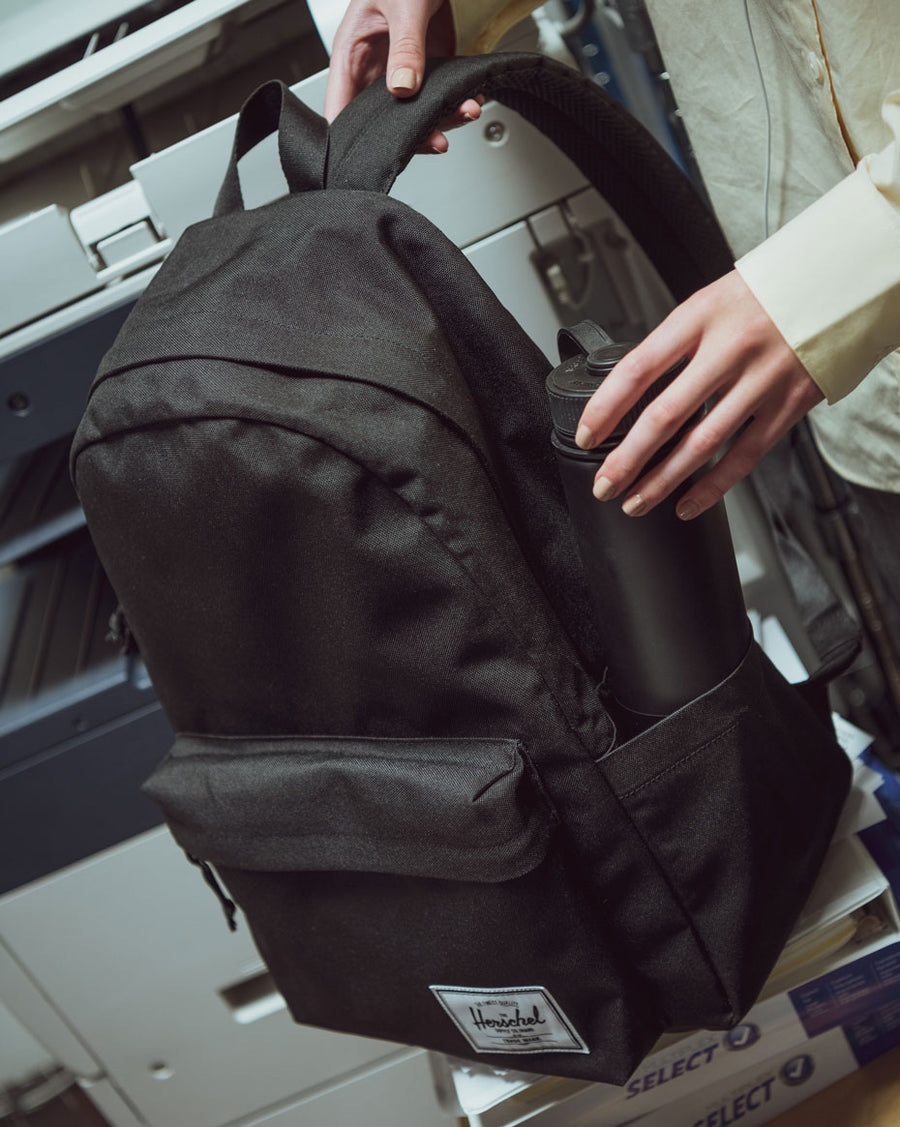 Herschel Supply Co. Classic Backpack XL - 30L Black Tonal