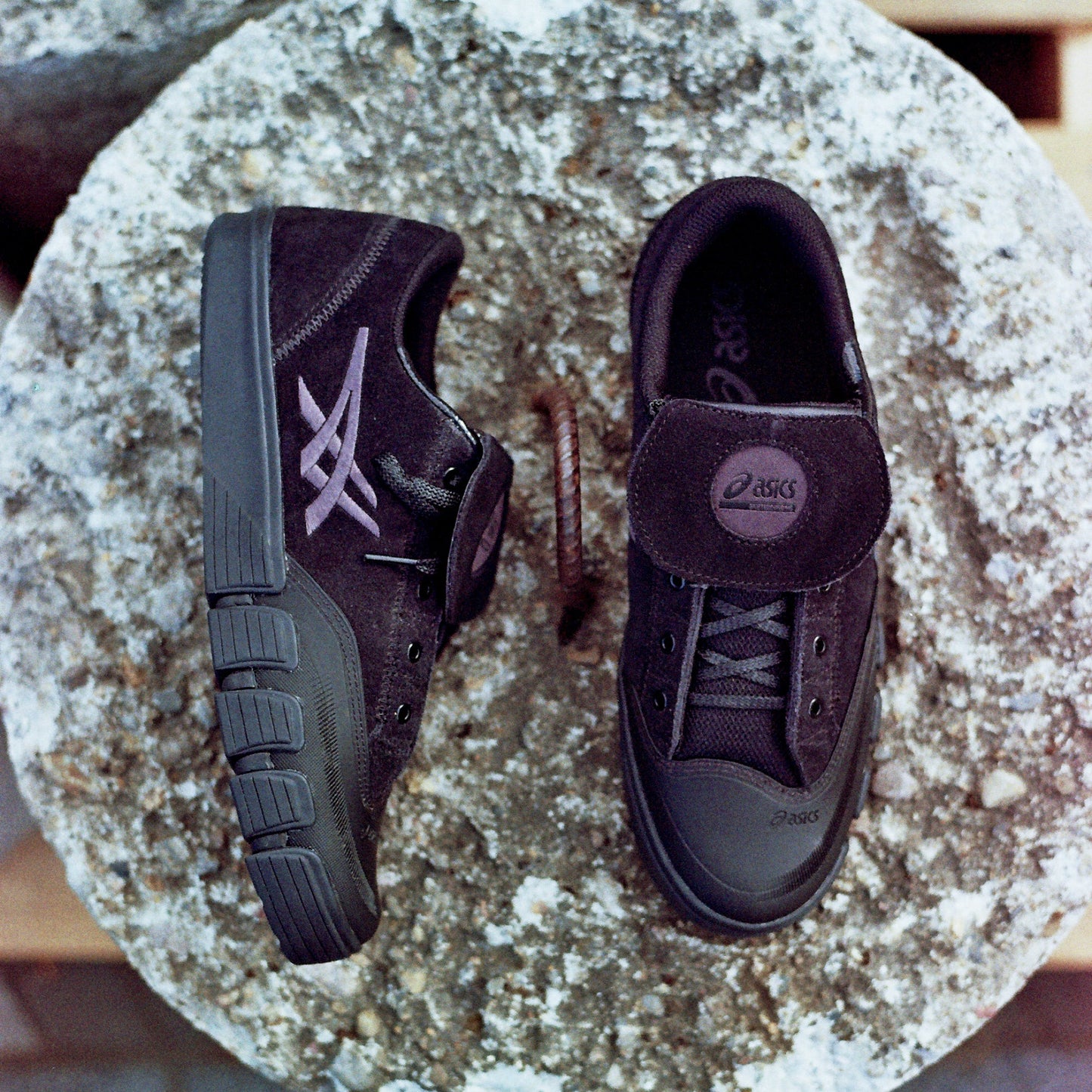 Asics Gel-Flexkee Pro 2.0 Black/ Graphite Grey