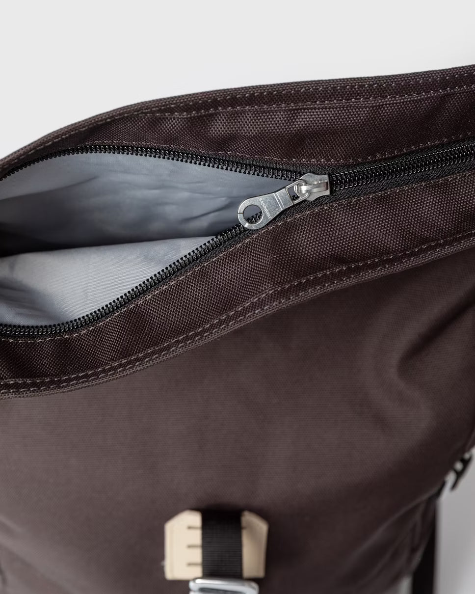 Icon Rolltop Backpack M Brown