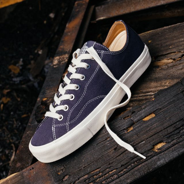 Last Resort VM003-LO Canvas Ebony/White