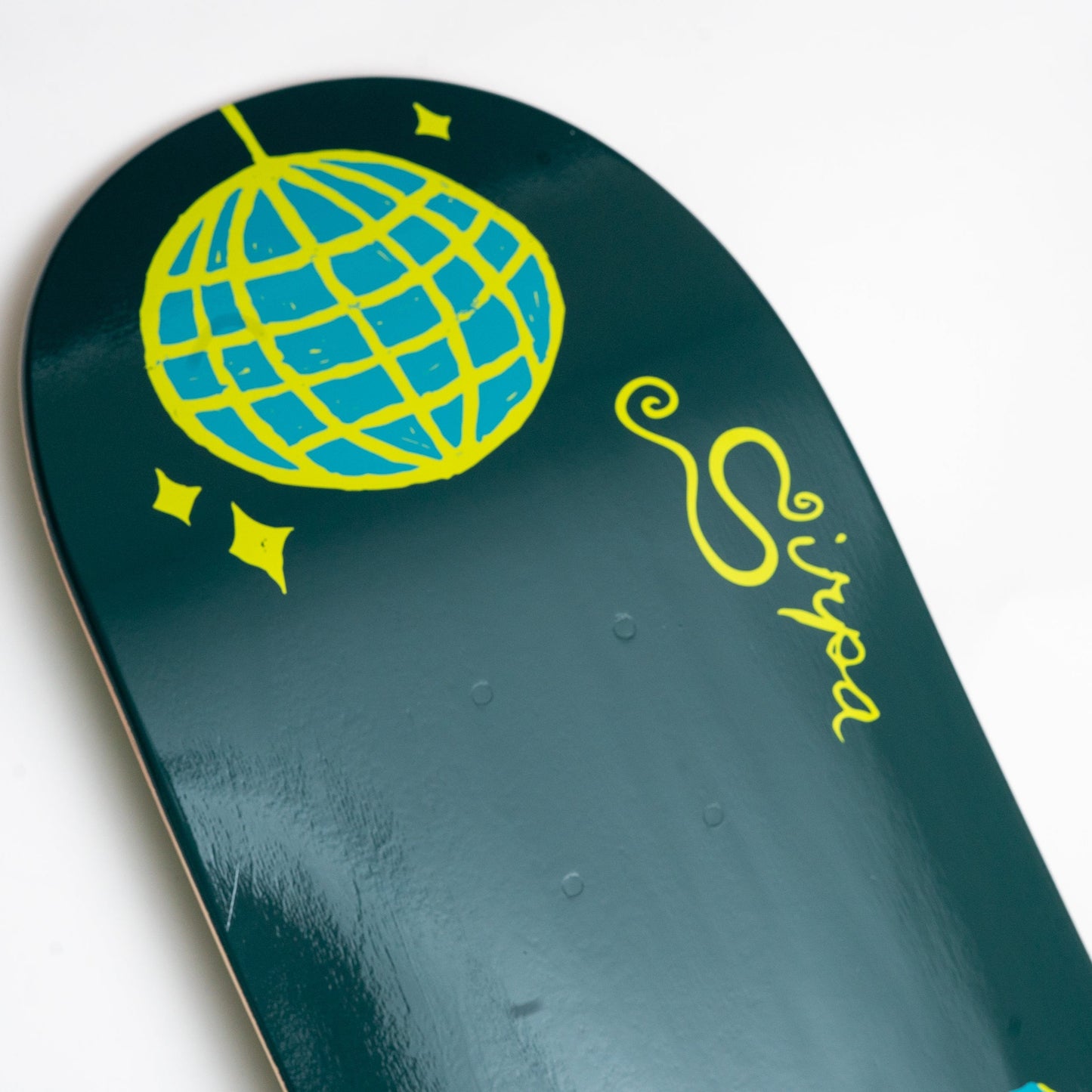 Sirpa Pellen Elämää Deck Dark 7.75"