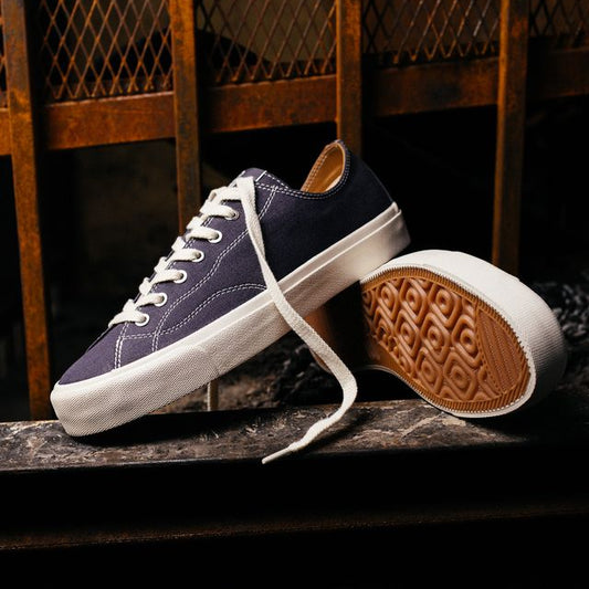 Last Resort VM003-LO Canvas Ebony/White